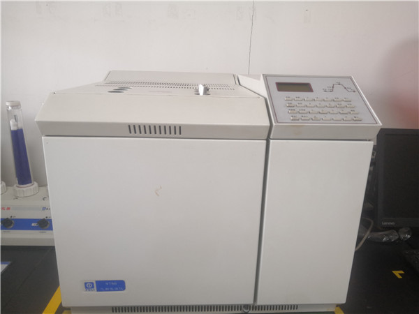 Gas Chromatograph